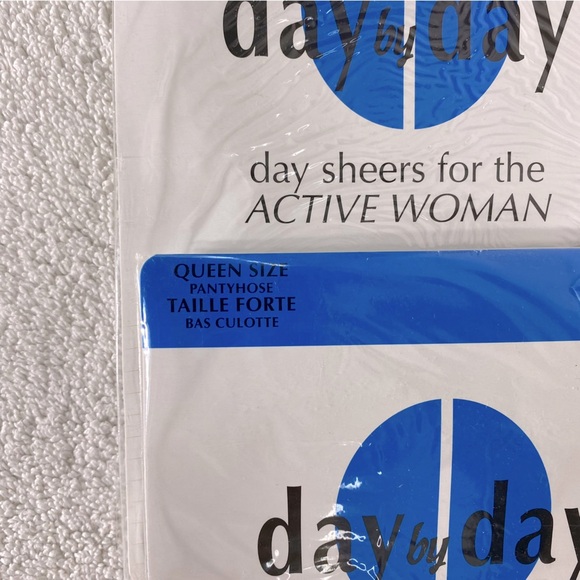 Vintage Day By Day Sheers Pantyhose Tights In Black x2 - Picture 3 of 7